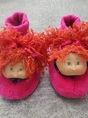 VTG 90s Cabbage Patch Kids Pink Slippers 3D Doll Face Red Curly Crimped Red Hair